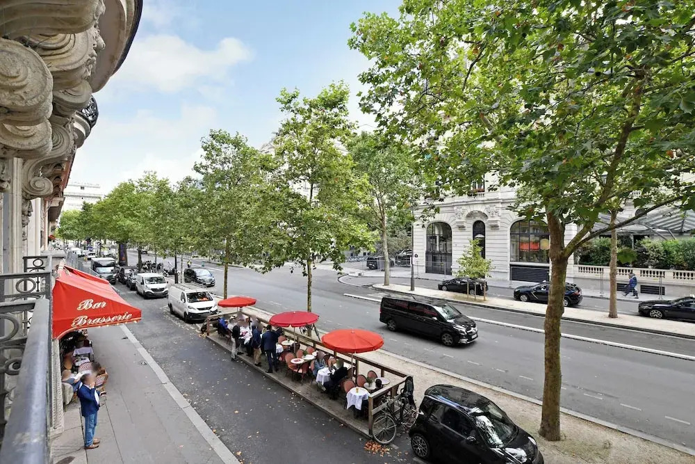 Luxurious Flat - 4bd/8p - Arc de Triomphe