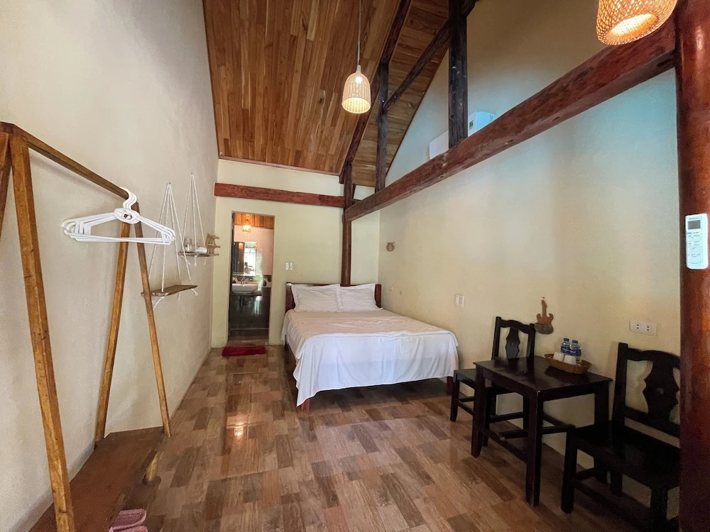 Phong Nha Ecolodge Homestay & Tours - Mountain View