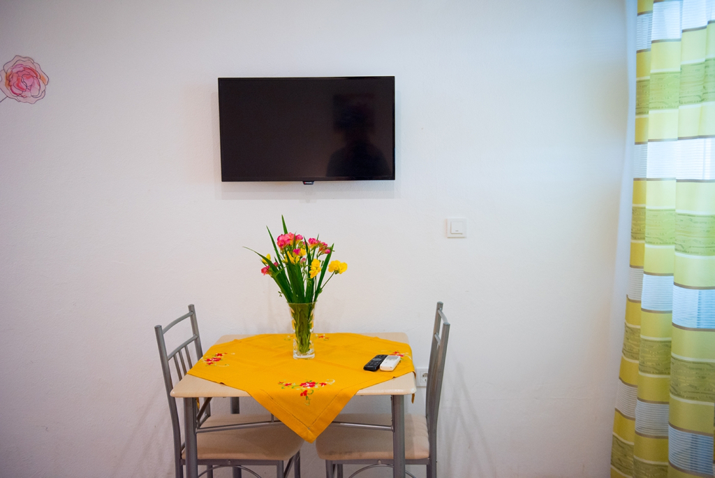 Room Robi - 50m from beach R1 Podstrana, Riviera Split