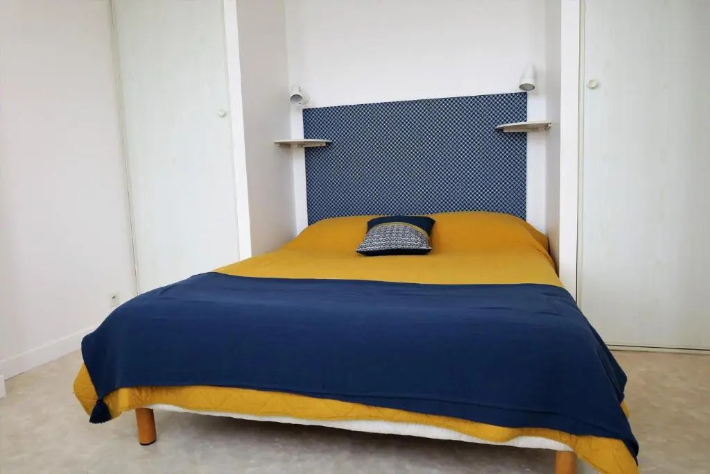 Appartement Avec Superbe Vue Mer À Tregastel - Ref 6