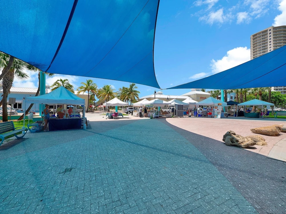 Seas The Day 1 - 2br Beach On Singer Island 2 Bedroom Duplex