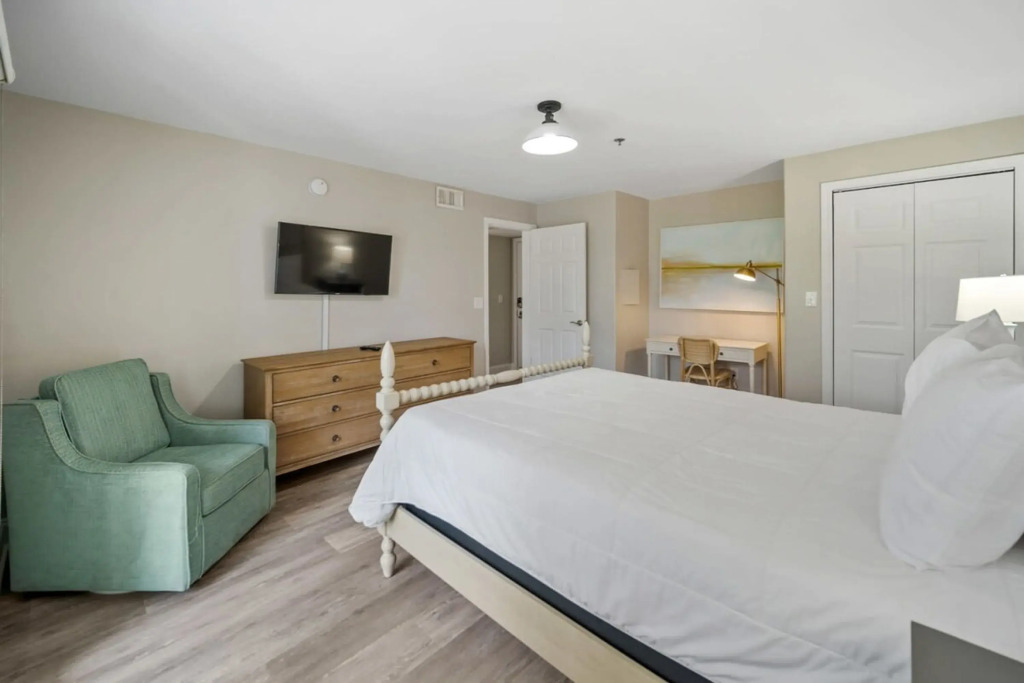 Gorgeous 1st Floor Condo at The Cay w/ Shared Pool