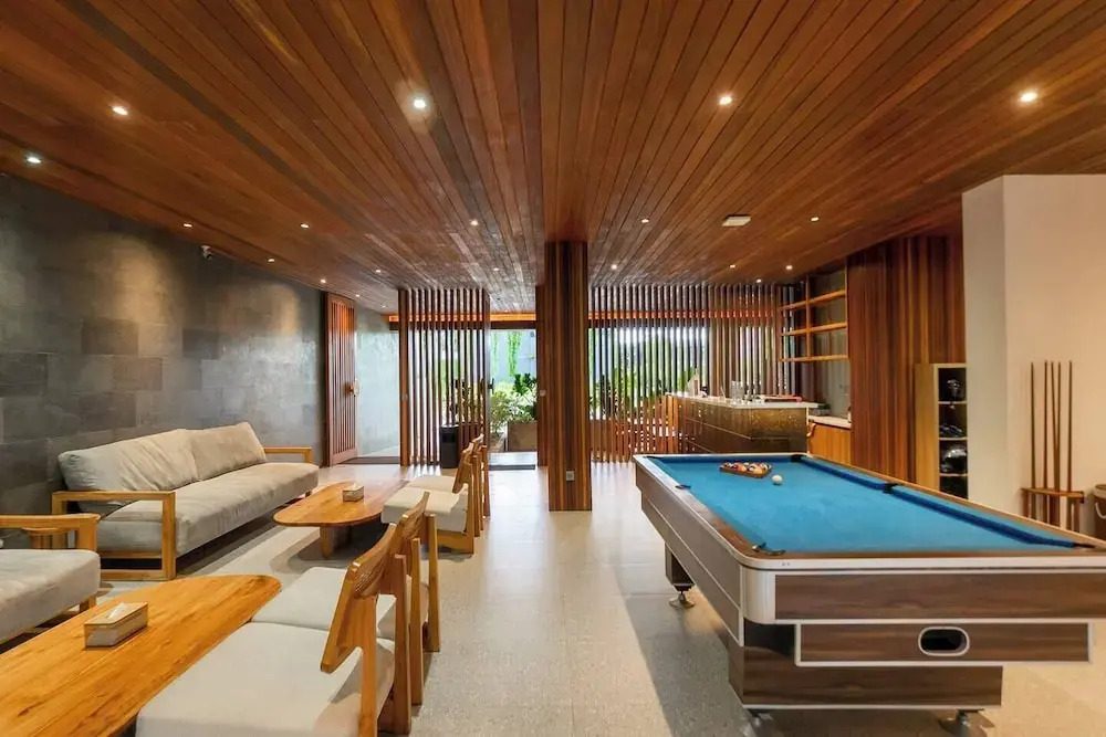 LOI Mansion Managed by ARM One Hundred