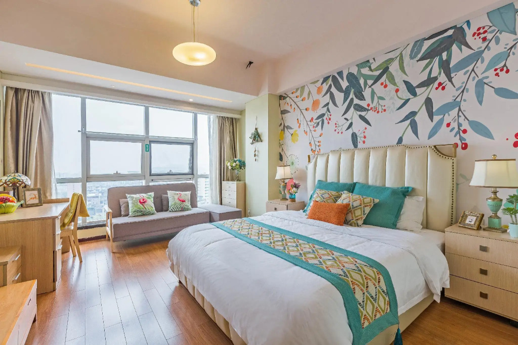 Westlake 7 Service Apartment