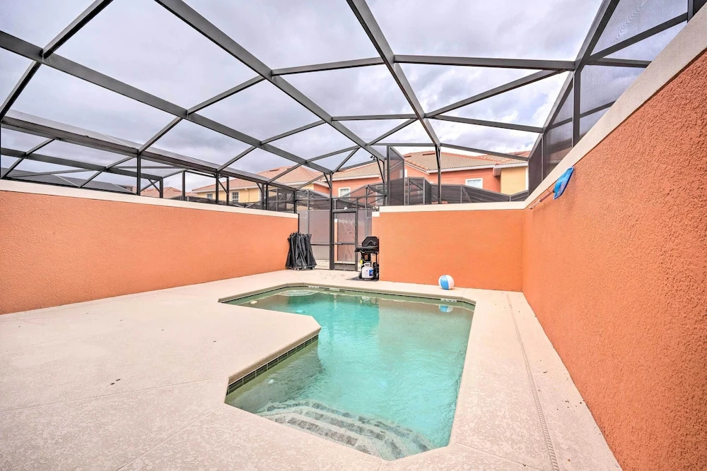 Private Pool & Lanai: Resort Townhome in Kissimmee