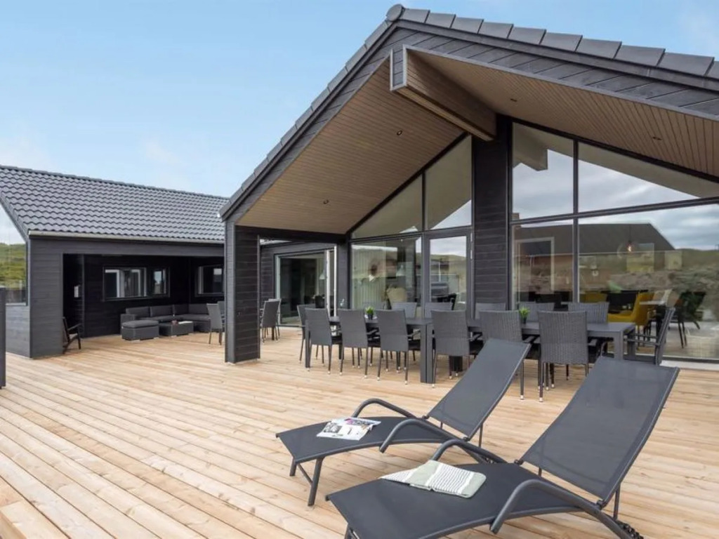 "Frerich" - 475m from the sea in NE Jutland