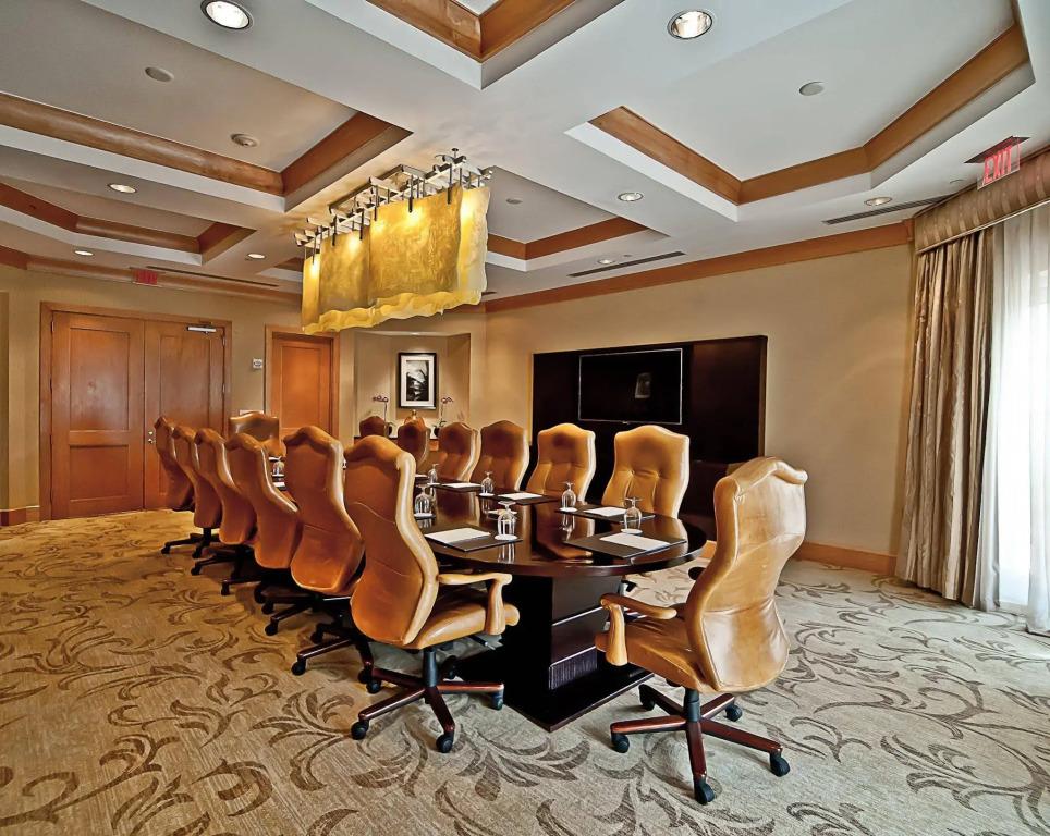 Acqualina Resort and Residences