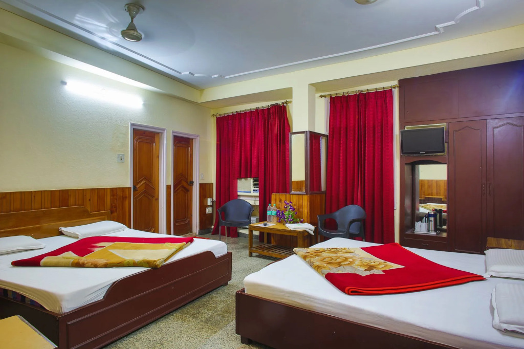 Raghunath Hotel Jammu