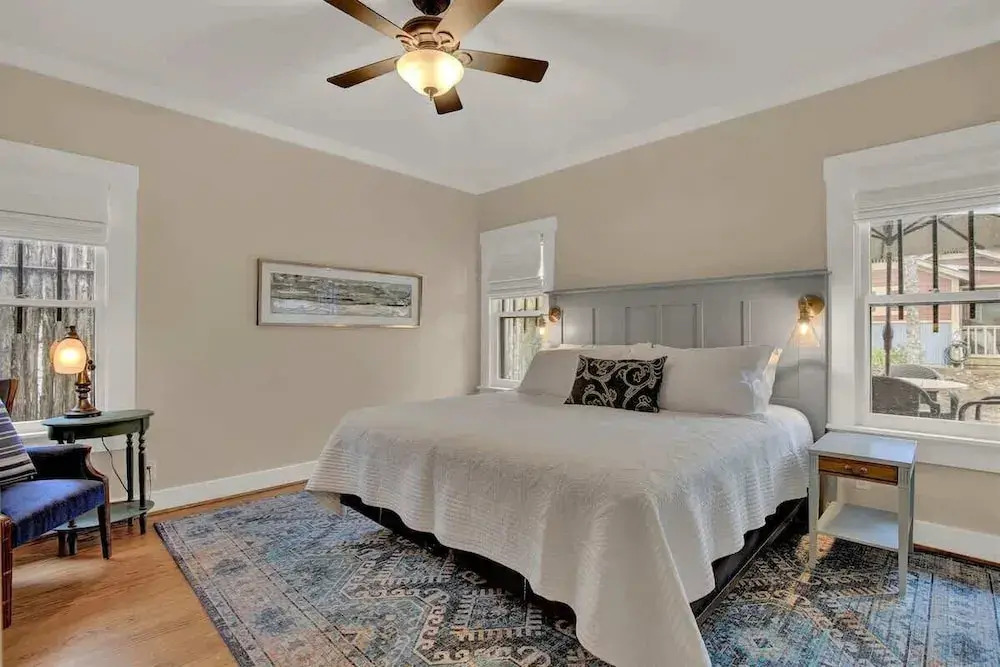 Charming Craftsman Home!-2 Blks From Main St!