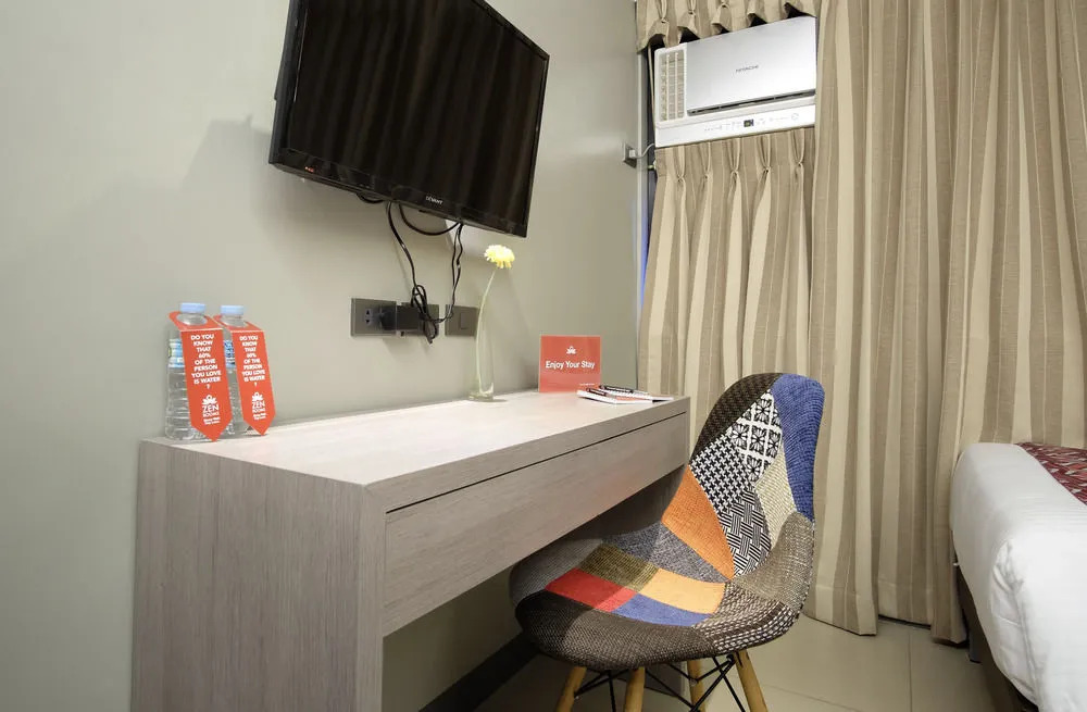 ZEN Rooms San Antonio Makati