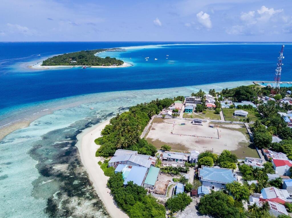 Shallow Lagoon Rasdhoo