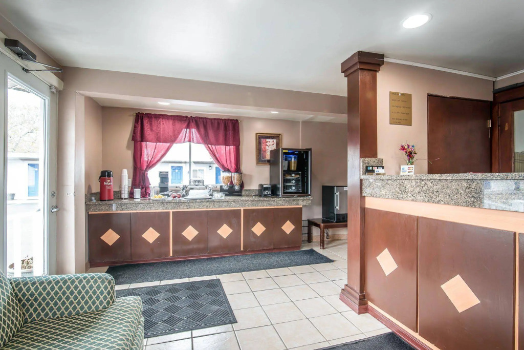 Royal Inn