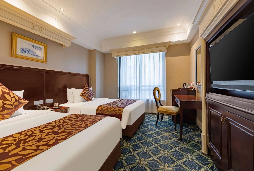 Ramada Yichang Hotel