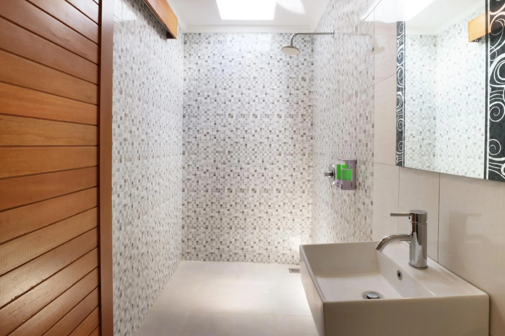 Aghasvina Guest House Canggu