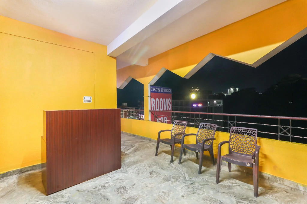 Unnatha Residency by OYO Rooms