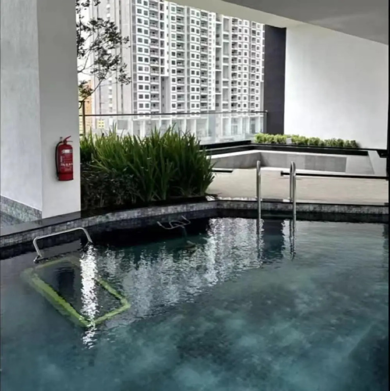 Urban Suites George Town