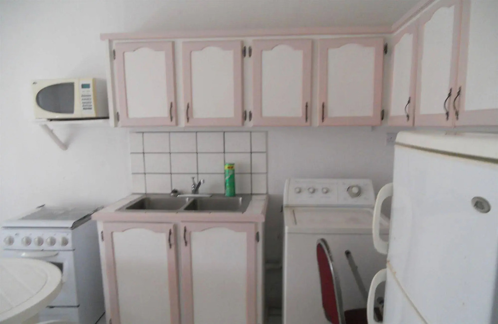 Stephanie's Apartments Ltd
