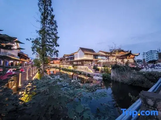 Liangchen Future Hotel