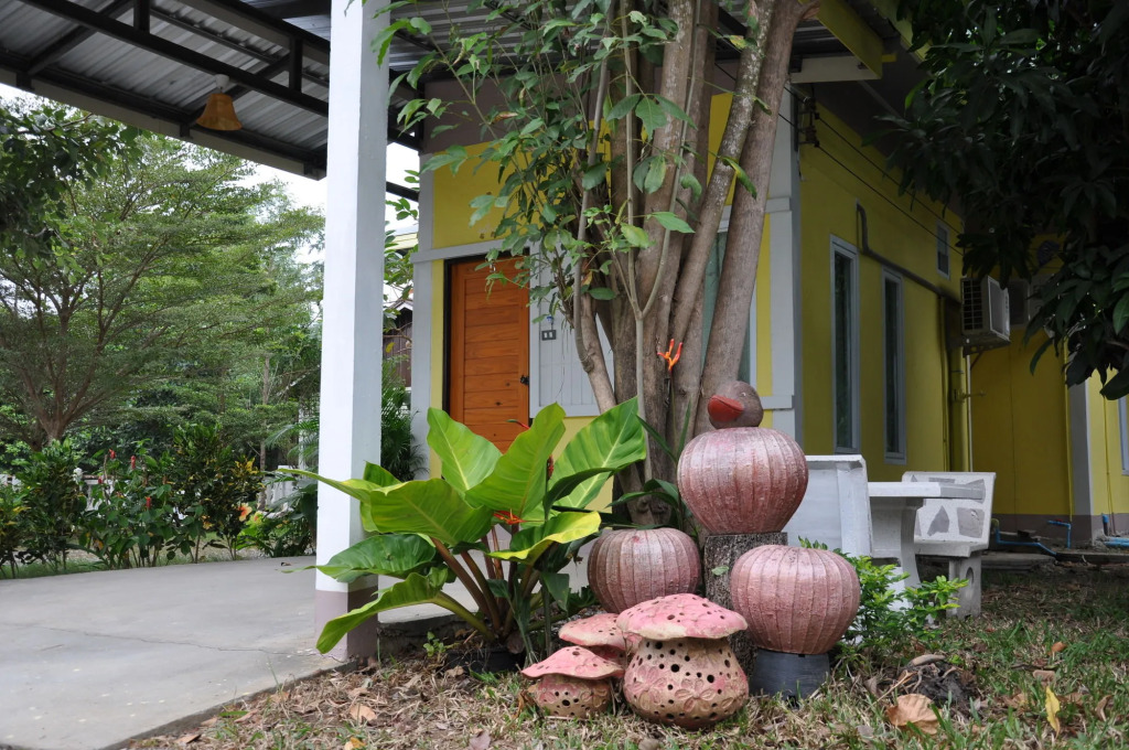 Feel Good Resort