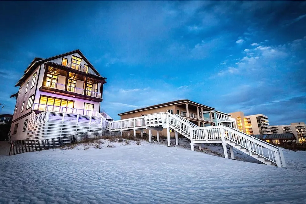 Kates Porch 7 Bedroom Holiday Home by Five Star Properties