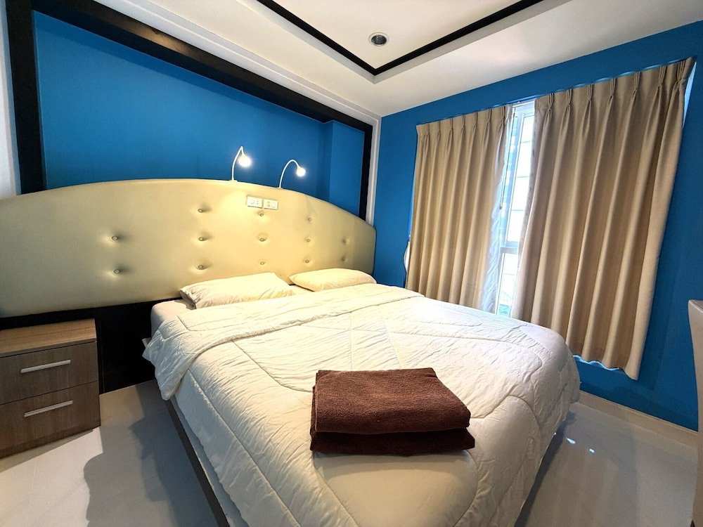 Modern 1-bedroom Condo With Pool View - Nordic Trend 4, Pratumnak Hill