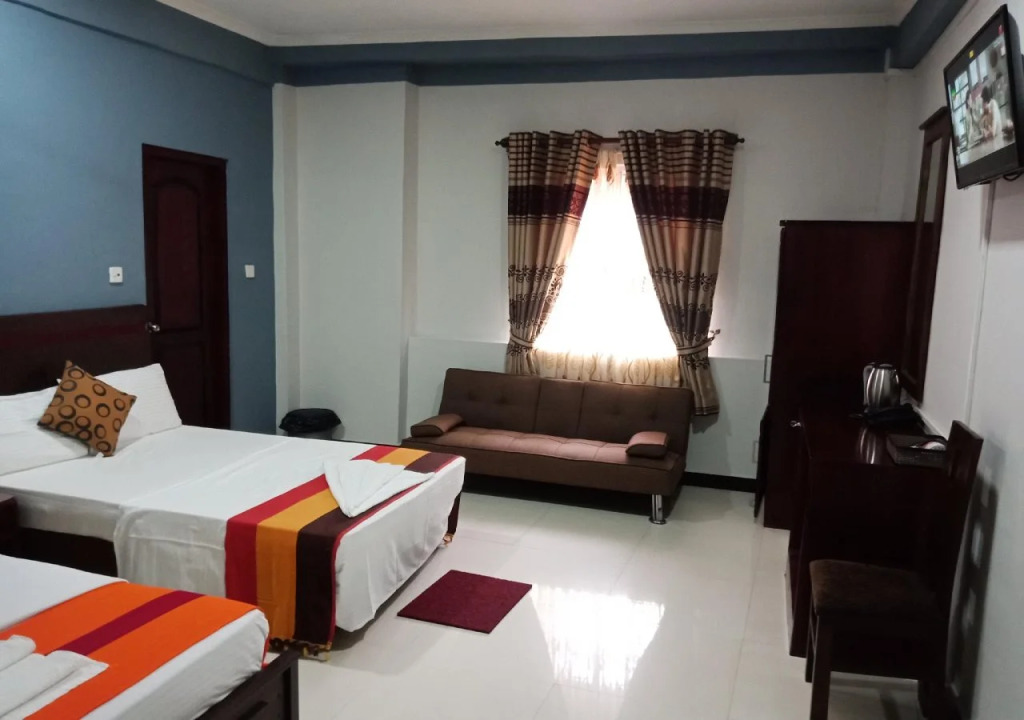 Global City Hotel