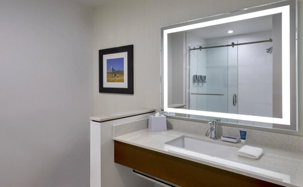 Four Points by Sheraton Grande Prairie