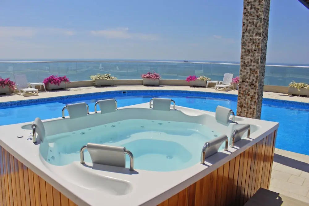 Exclusive Apartment - Ocean Front