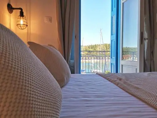 Bed And Breakfast 3 Stars Galaxidi
