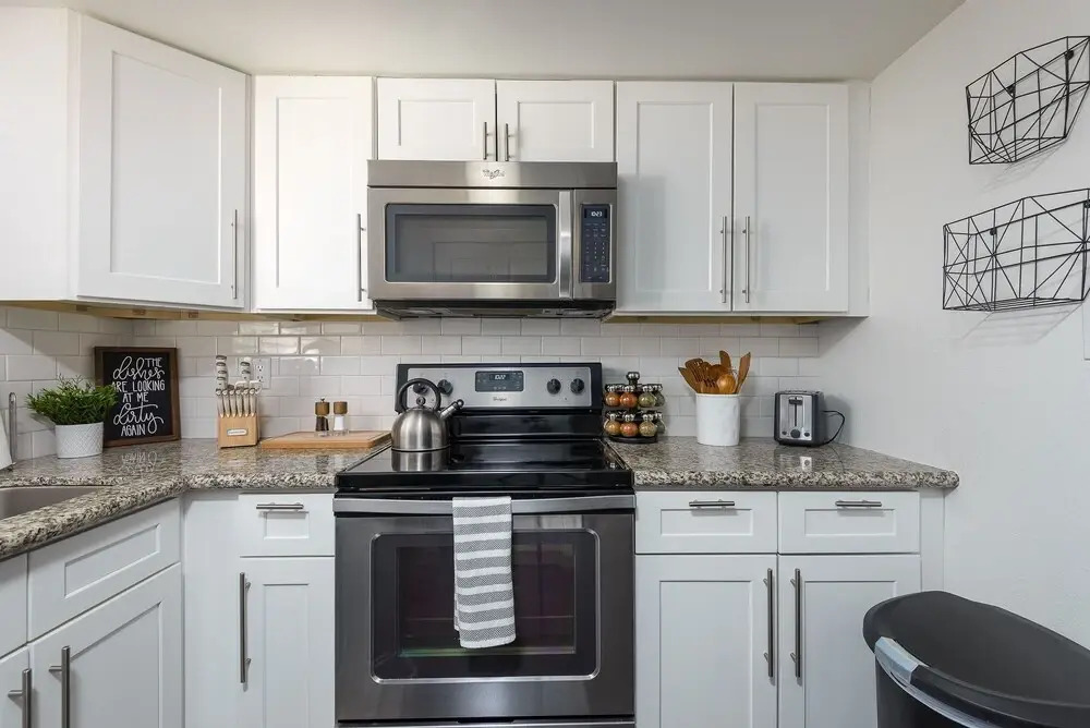 Villa Sunshine 2 Bedroom Condo by RedAwning