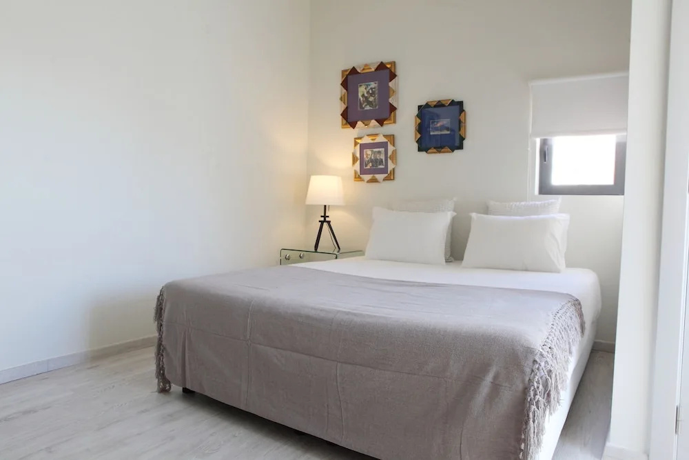 Vila Santa Marinha
