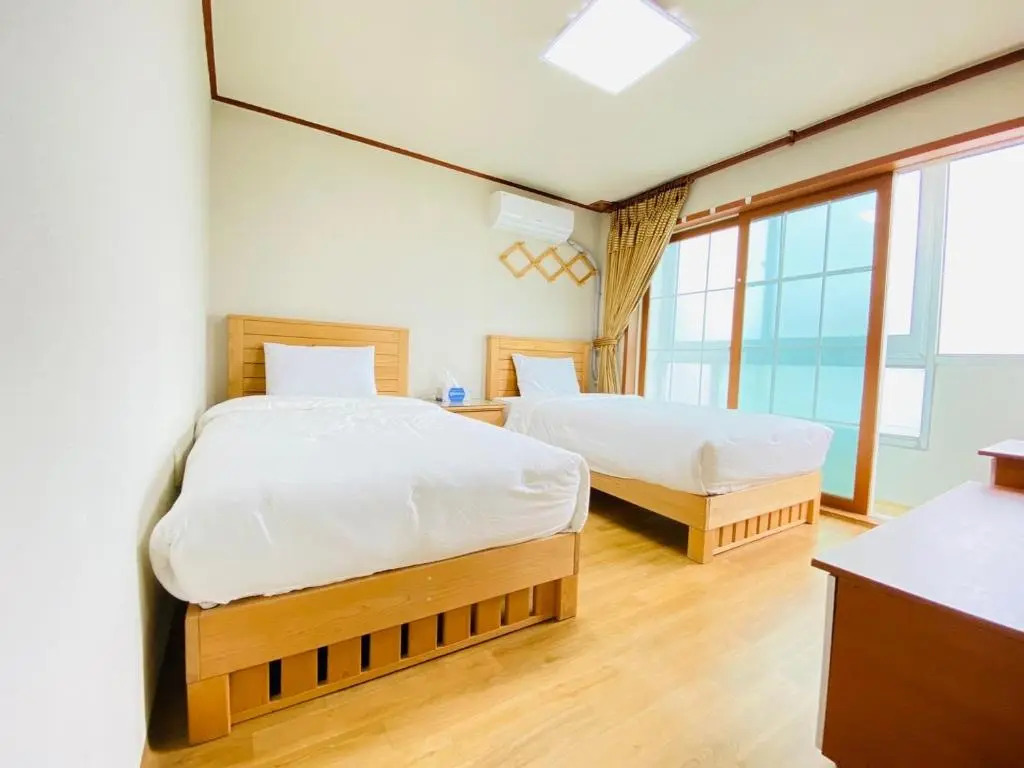 Billions Motel