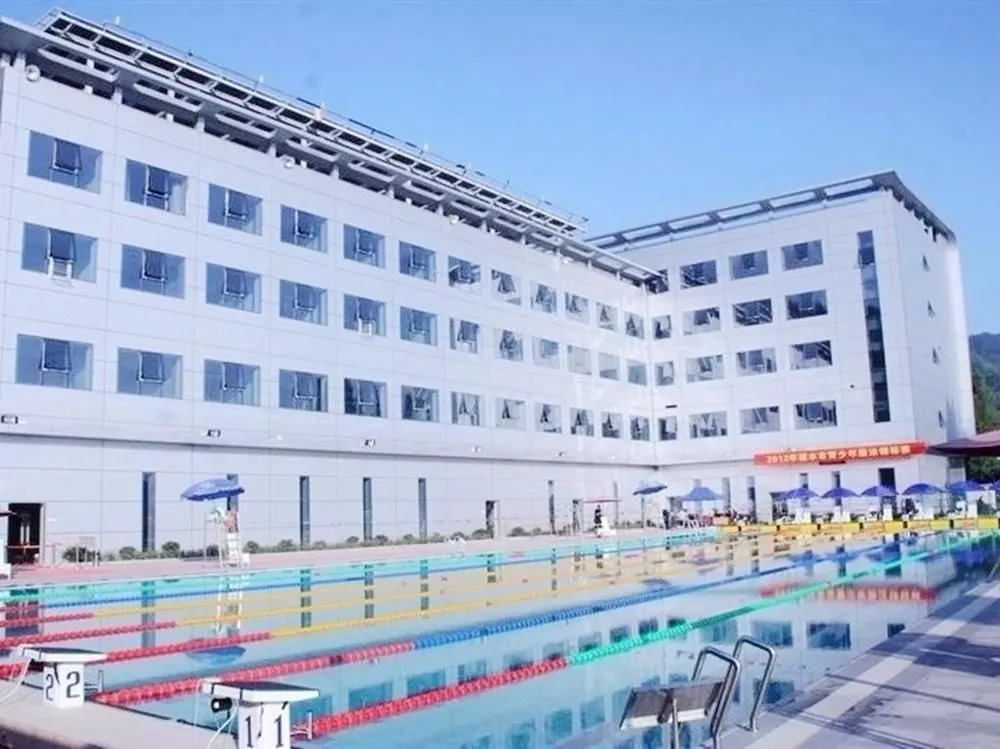Kaixing Holiday Hotel