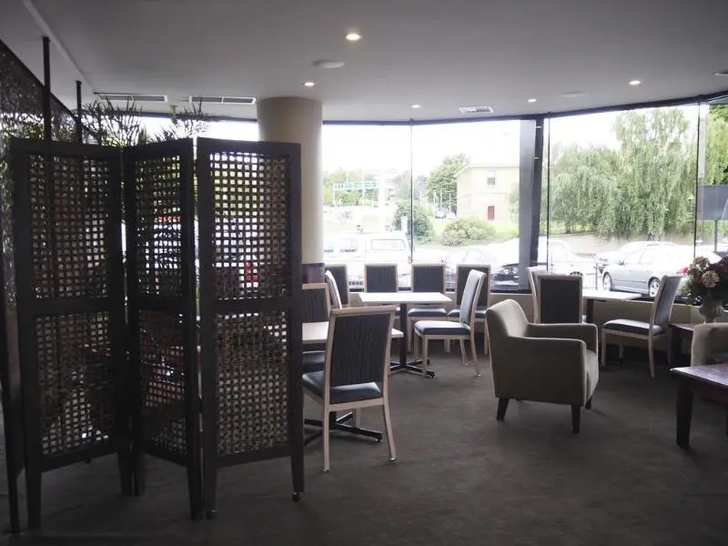 Fountainside Hotel