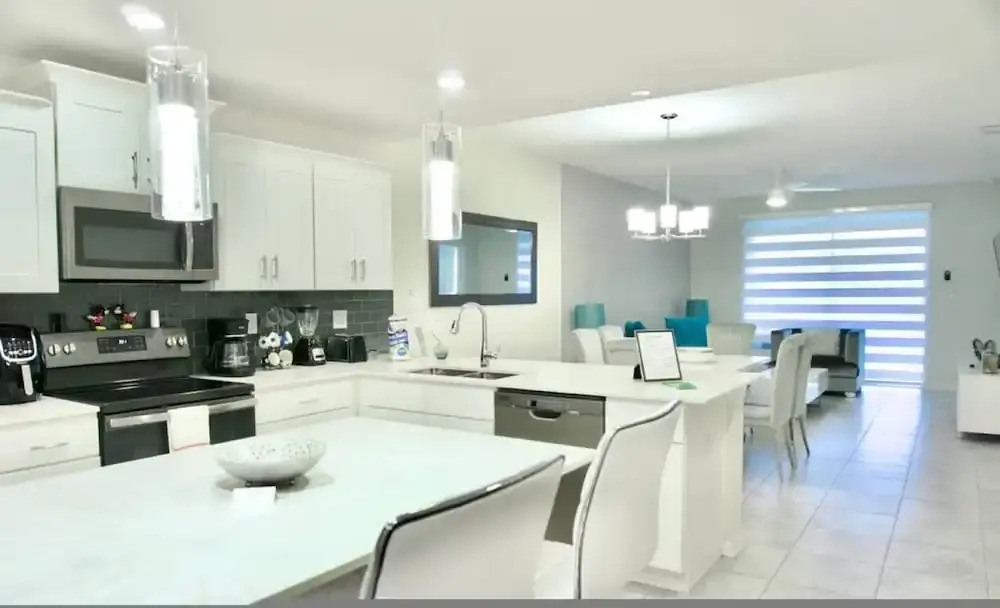 104 Modern Condo Storey Lake Disney