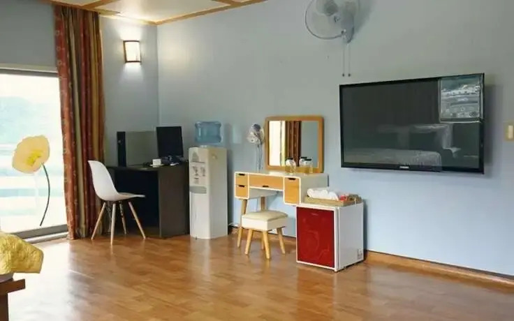 Ulsan Yeongnam Alps Sandia Oncheon
