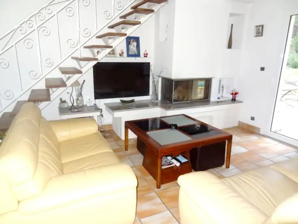 Villa With 3 Bedrooms in Saint-clément-de-rivière, With Wonderful Moun