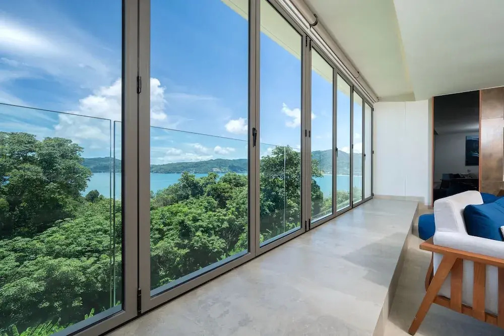 SeaView 3BR Apartment 812 in BluePoint