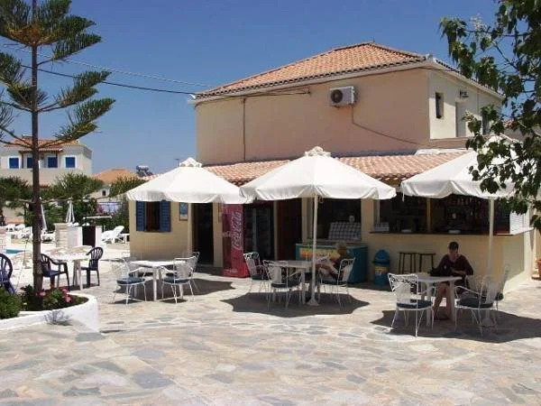 Lianos Hotel Apartments