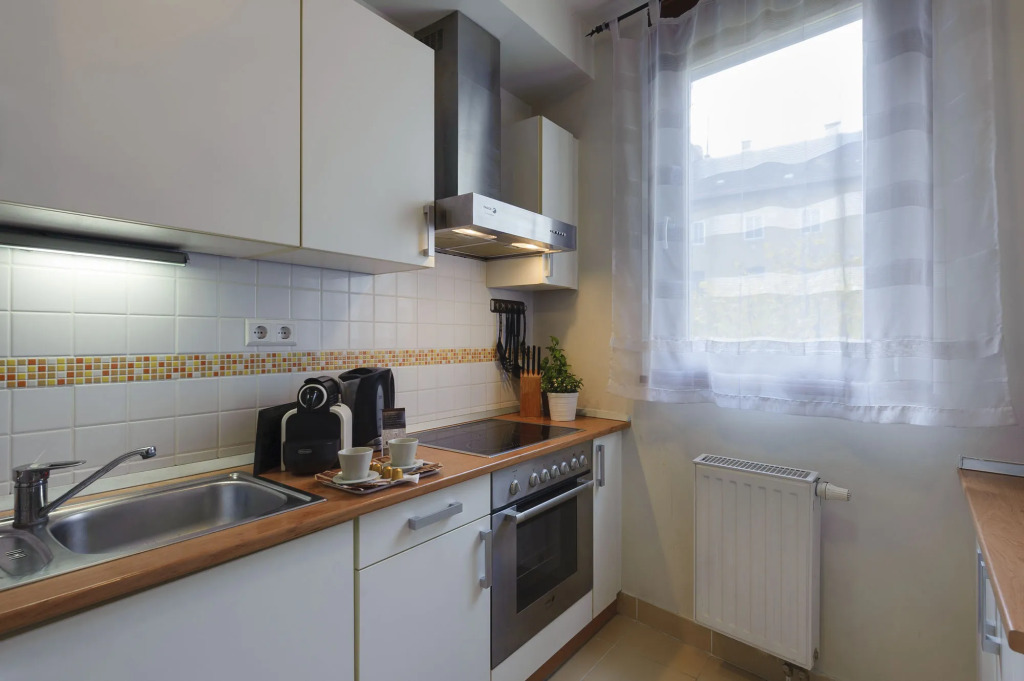 Central Passage Apartments by Vagabond Downtown