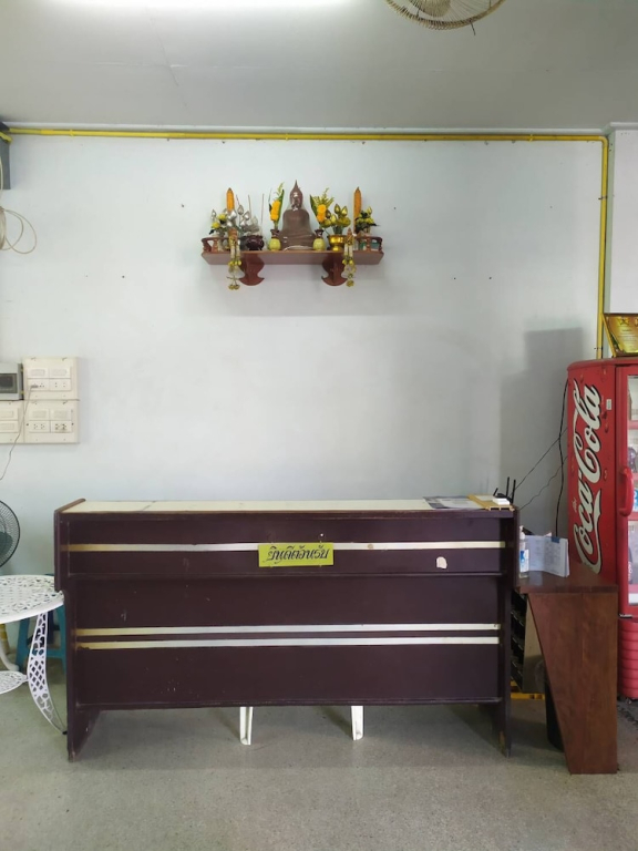PonTaWin Budget Hotel