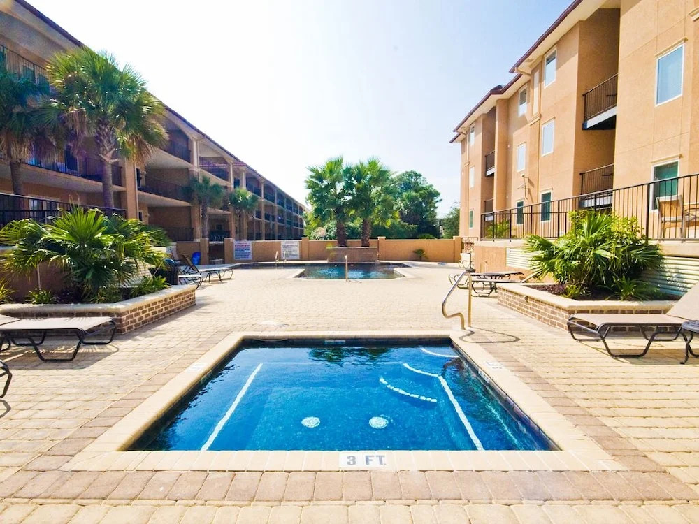 Brass Rail 220 Tybee Vacation Rentals