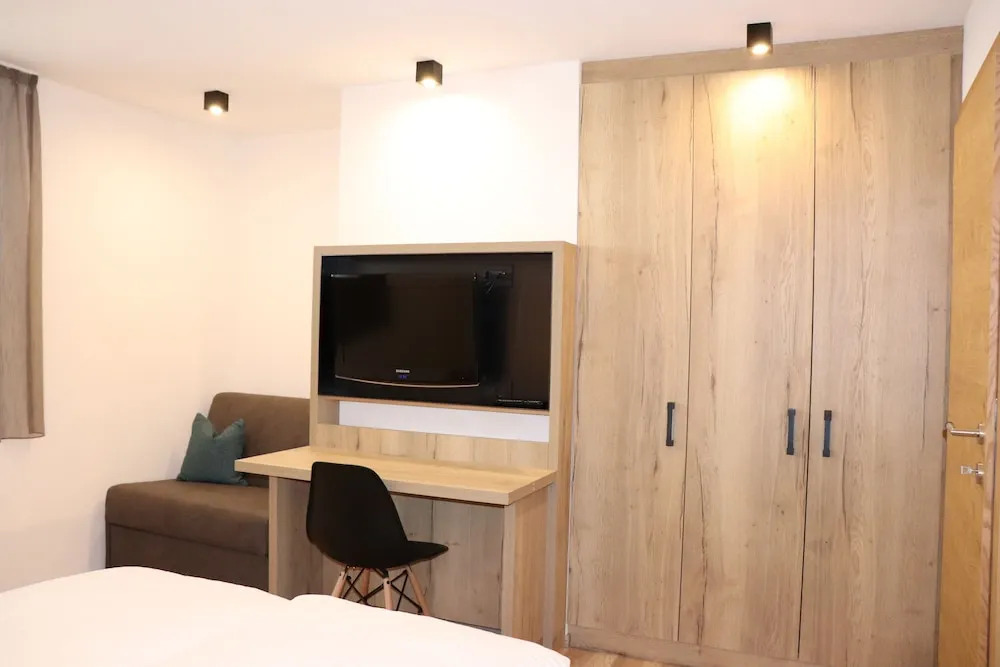 Ciasa Cir Apartments