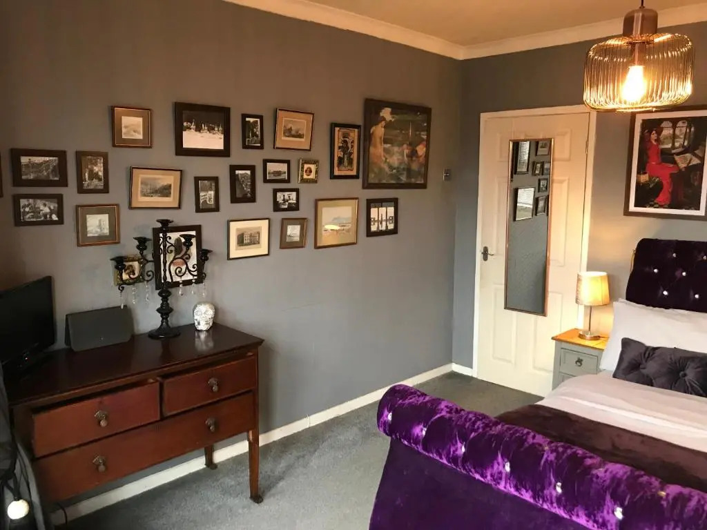The Beach House South - Blackpool - Entire Holiday Home