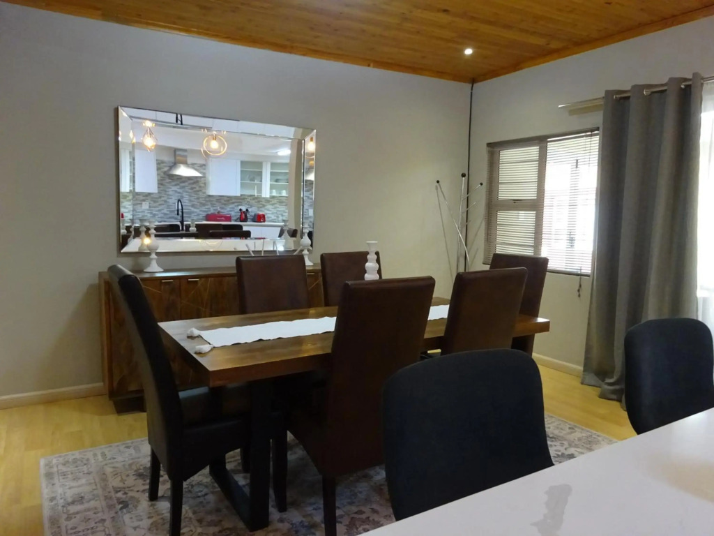 Oasis Guesthouse