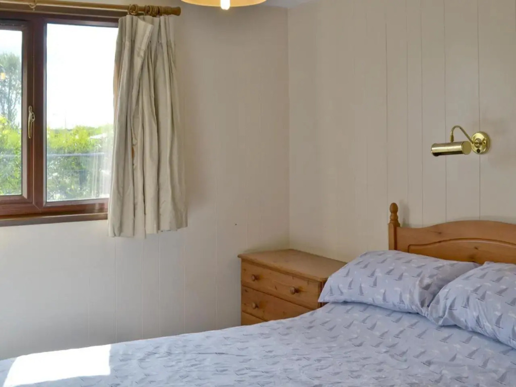 Yare View Lodge