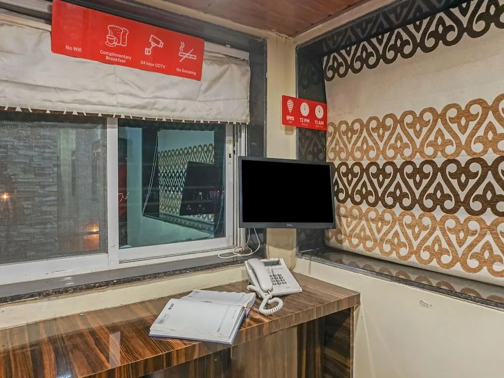 OYO 23624 Panchgani Inn