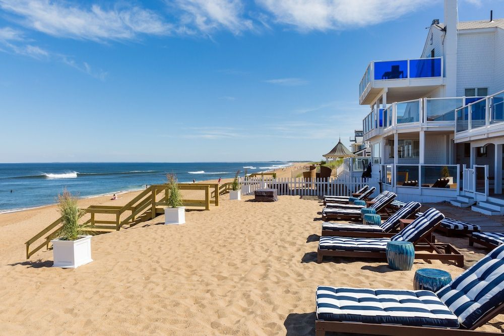 Blue - Inn on the Beach