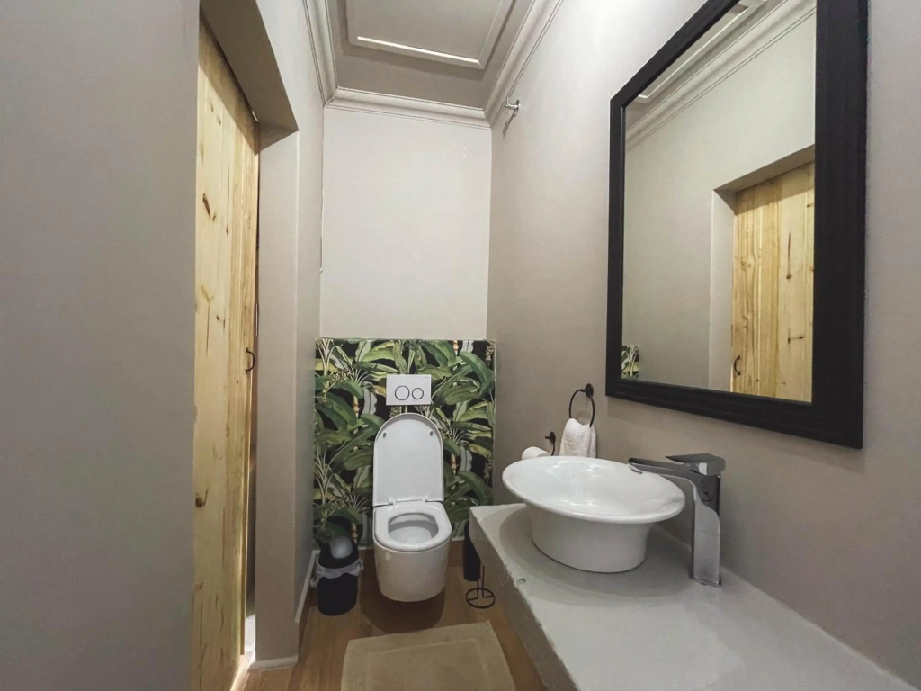 Le Bezz Guesthouse