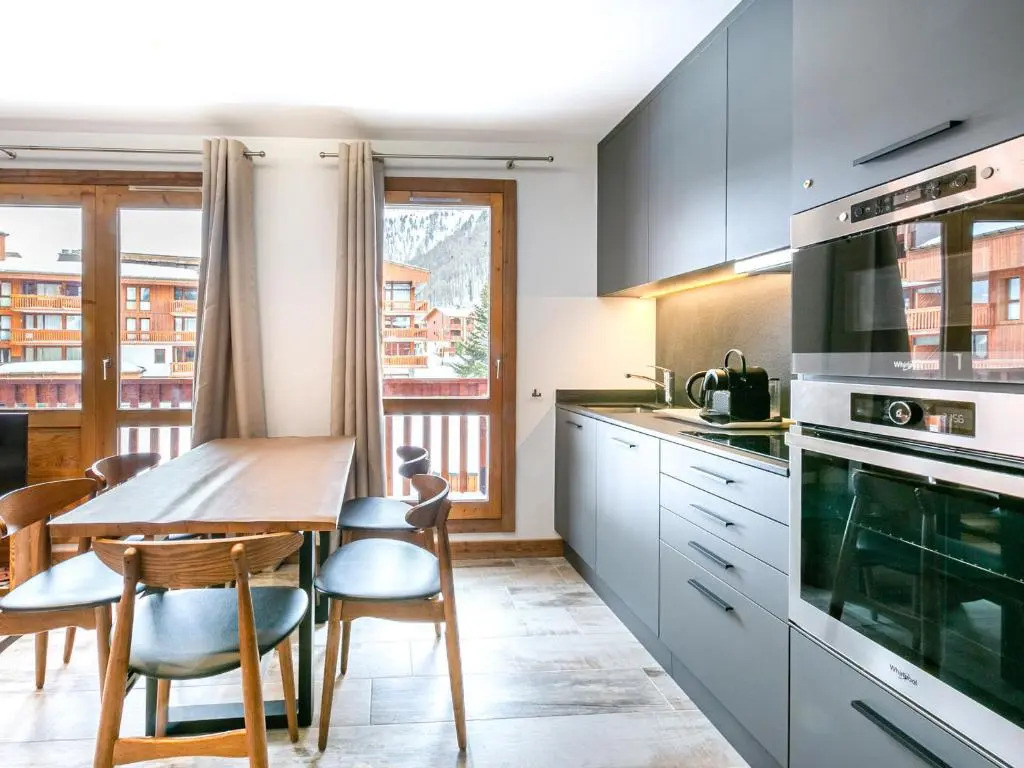 Appartement Val-d'Isère, 2 pièces, 4 personnes - FR-1-519-22